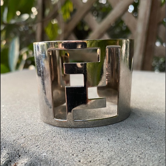 ❌ SOLD ON EBAY Fendi Logo Zucca Cuff - Picture 3 of 8